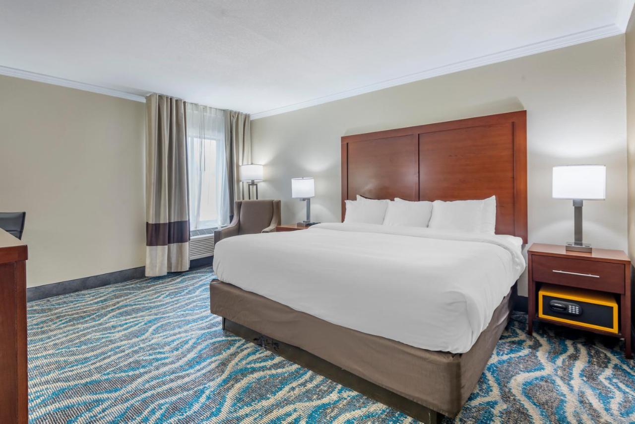 Comfort Inn Asheville East-Blue Ridge Pkwy Access Bagian luar foto